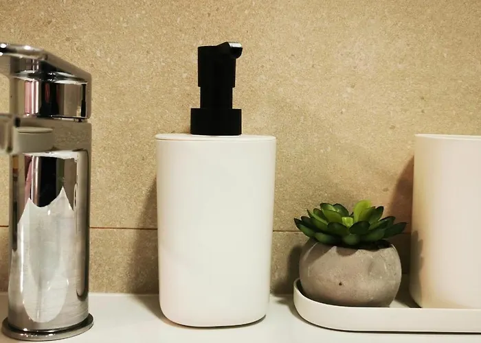 Five Apples Apartment *